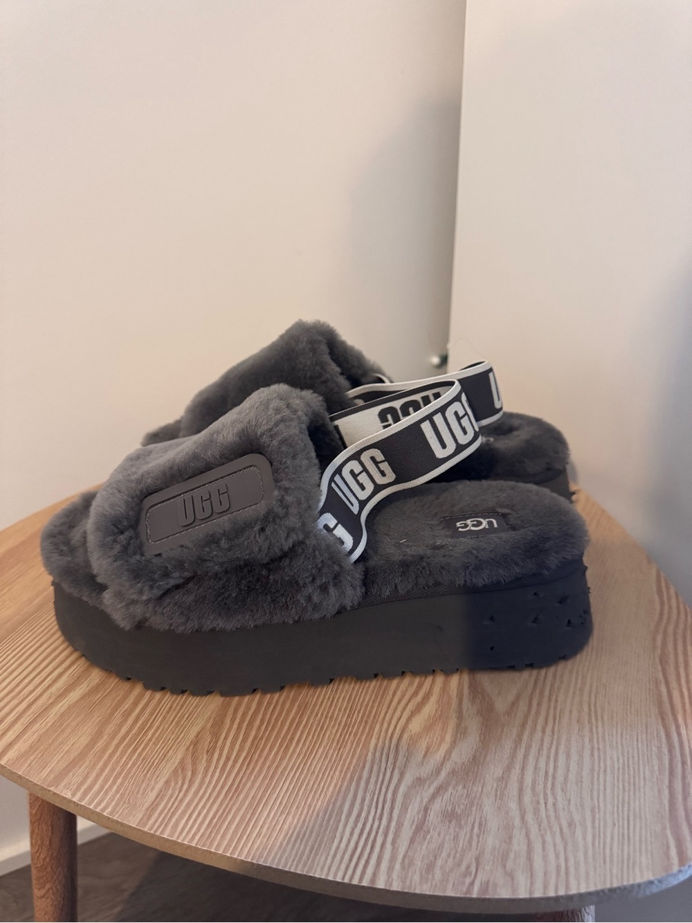 Ugg sandale